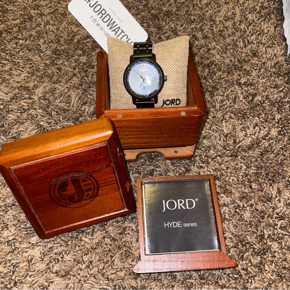 2018 JORD Men’s Hyde Series Wristwatch 43mm Works Great!